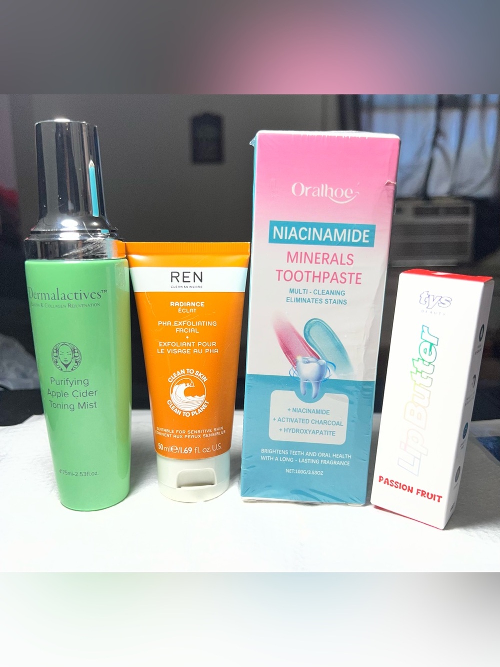 Oralhoc Niacinamide Minerals Toothpaste - Pink & Teal Packaging